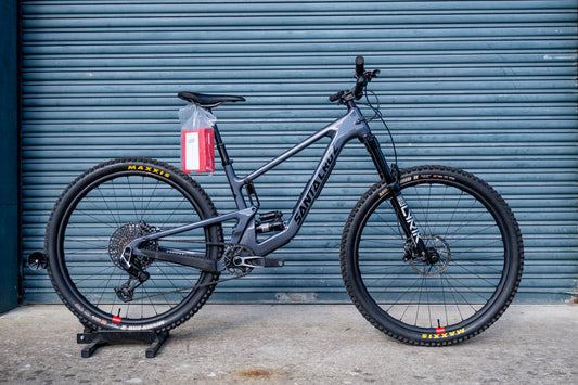 Ex Demo Santa Cruz Hightower Carbon CC - XO AXS Reserve Kit