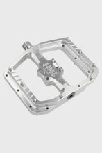 Load image into Gallery viewer, Burgtec Penthouse MK5 B-Rage Edition Flat Pedal