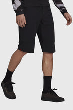 Load image into Gallery viewer, Five Ten TrailX Bermuda Short - Black